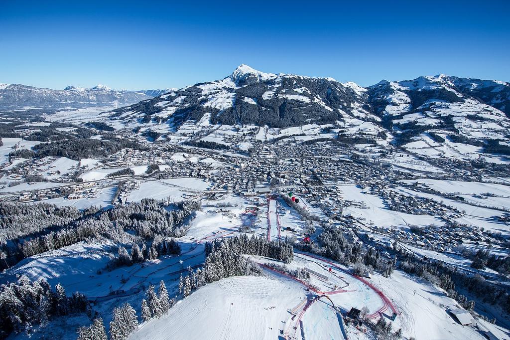 Malernhof Acomodação com café da manhã Kitzbühel Exterior foto